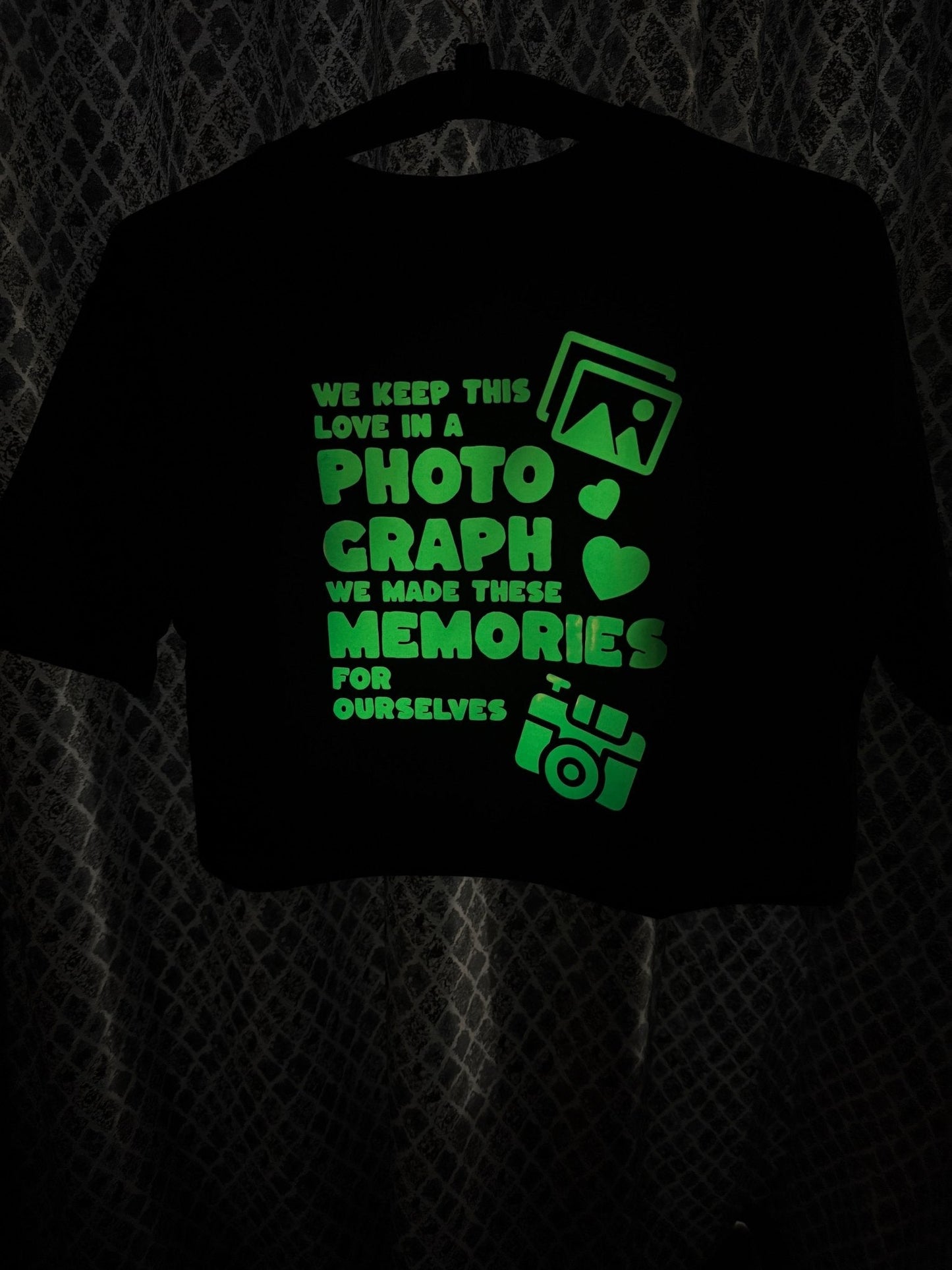 Ed Sheeran Glow - in - Dark Premium Crop Top - Exclusive Concert Merchandise - YORD