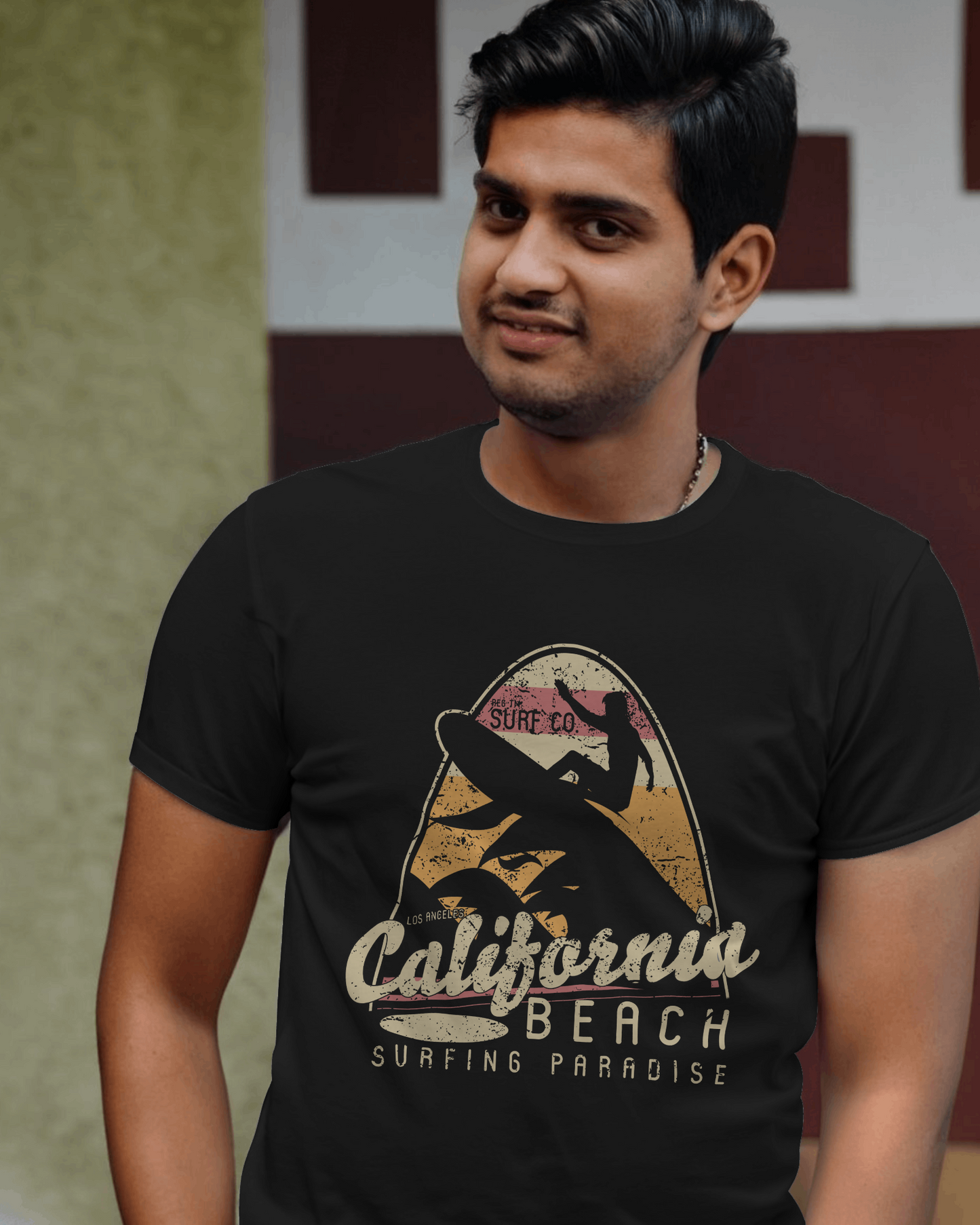 Premium California Beach Surfing Paradise Black T-shirt