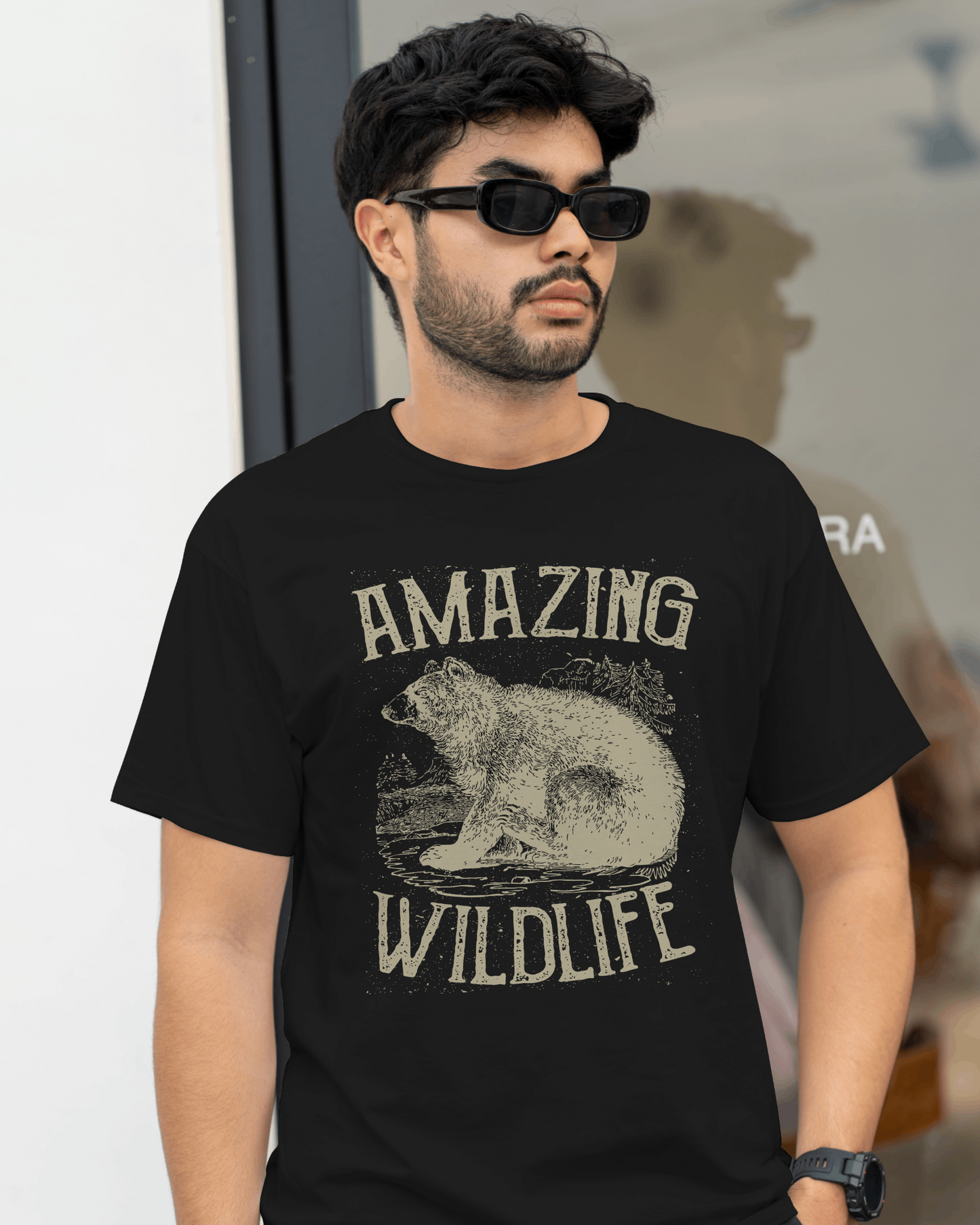 Premium Oversized AMAZING WILDLIFE Bear T-Shirt