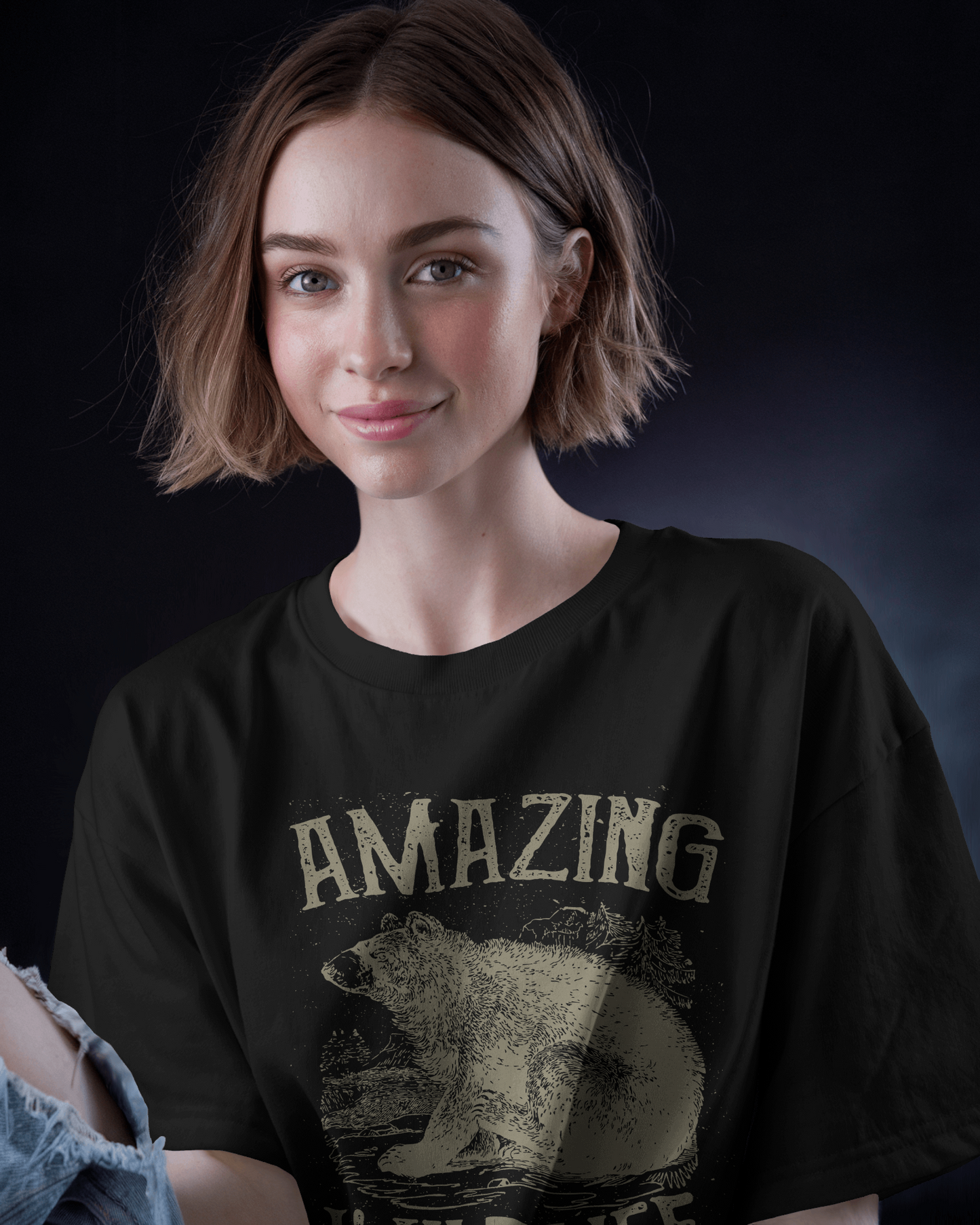Premium Oversized AMAZING WILDLIFE Bear T-Shirt