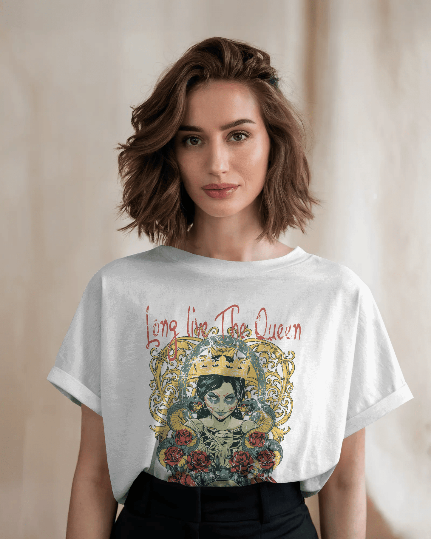 Premium 'Long Live The Queen' Gothic Art Oversized T-shirt - YORD