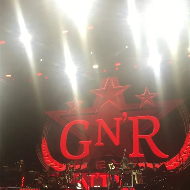Guns N' Roses live in concert